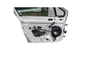 Porte avant gauche RENAULT CLIO 4 Photo n°1