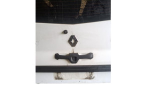 Malle/Hayon arriere RENAULT TRAFIC 3 COURT Photo n°4