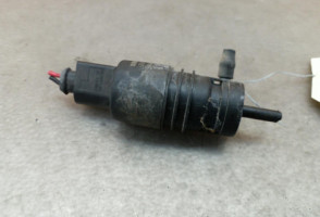 Pompe lave glace avant HONDA CIVIC 8