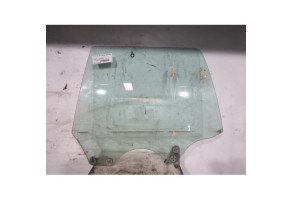 Vitre arriere gauche SUBARU FORESTER 2 Photo n°1