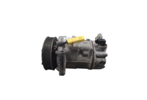 Compresseur clim PEUGEOT 207 Photo n°1