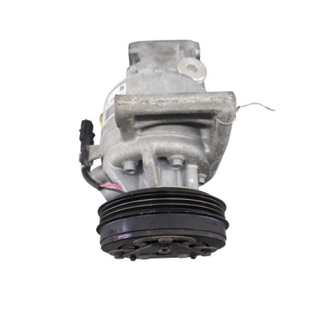 Compresseur clim DACIA SANDERO 2