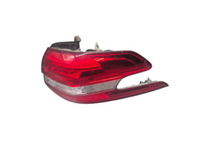 Feu arriere principal droit (feux) PEUGEOT 308 2 SW Photo n°4