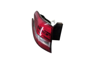 Feu arriere principal gauche (feux) PEUGEOT 308 2 SW Photo n°2