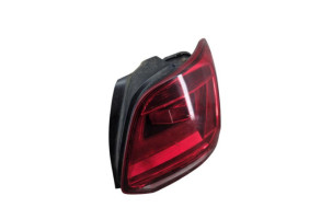 Feu arriere principal droit (feux) VOLKSWAGEN POLO 5 Photo n°4