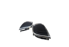 Calandre BMW SERIE 1 E87 Photo n°2