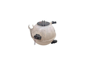 Vase d'expansion AUDI Q3 1 Photo n°2