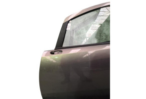 Porte avant gauche OPEL CORSA D Photo n°1