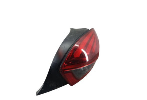 Feu arriere principal droit (feux) PEUGEOT 208 1 Photo n°5