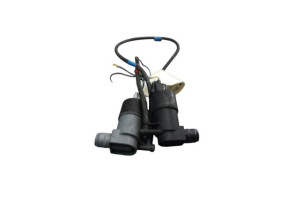 Pompe lave glace avant TOYOTA YARIS 3 Photo n°1