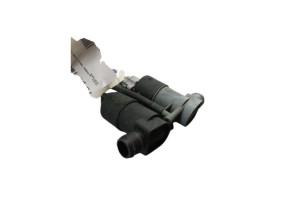 Pompe lave glace avant TOYOTA YARIS 3 Photo n°4