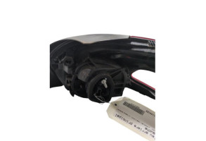 Feu arriere principal gauche (feux) PEUGEOT 208 1 Photo n°7