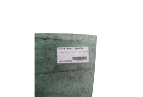 Vitre avant gauche VOLKSWAGEN EOS Photo n°4