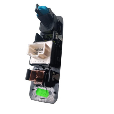 Interrupteur de leve vitre avant gauche CITROEN BERLINGO 3 M