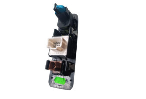 Interrupteur de leve vitre avant gauche CITROEN BERLINGO 3 M Photo n°1