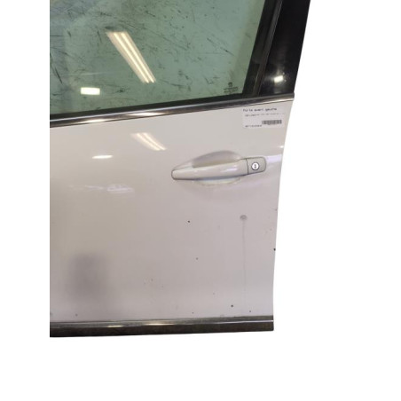 Porte avant gauche PEUGEOT 2008 1
