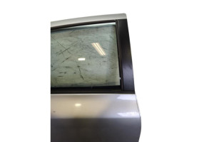 Porte arriere droit TOYOTA YARIS 2 Photo n°1