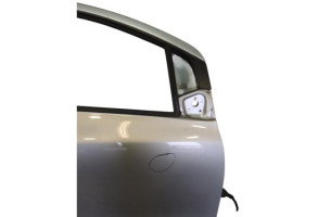 Porte avant droit TOYOTA YARIS 2 Photo n°4