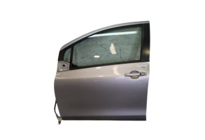 Porte avant gauche TOYOTA YARIS 2 Photo n°1