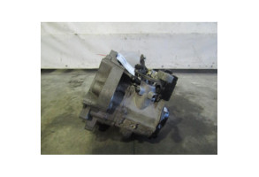 Boite de vitesses VOLKSWAGEN POLO 4 Photo n°2