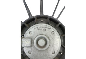 Moto ventilateur radiateur TOYOTA YARIS 2 Photo n°3