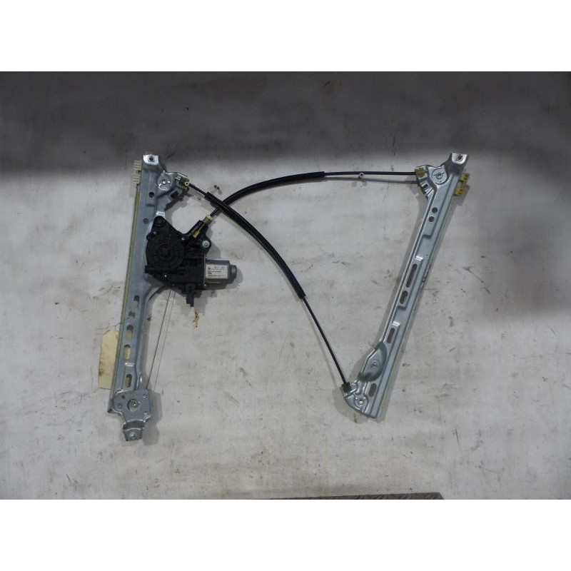 Leve vitre electrique avant droit RENAULT TALISMAN Photo n°1
