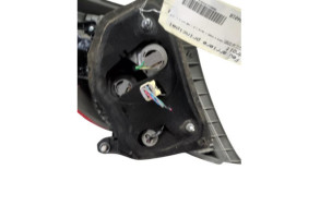 Feu arriere principal droit (feux) TOYOTA YARIS 3 Photo n°5