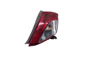 Feu arriere principal droit (feux) TOYOTA YARIS 3 Photo n°7