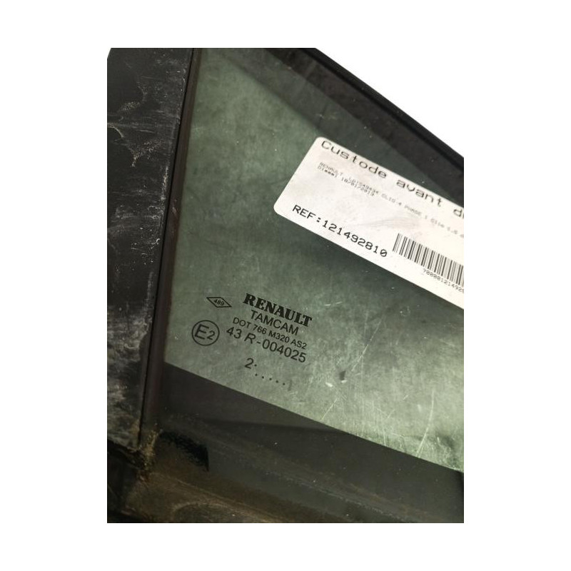 Custode avant droit (porte) RENAULT CLIO 4 Photo n°1