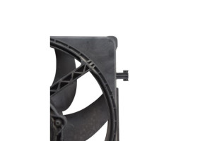 Moto ventilateur radiateur VOLKSWAGEN UP Photo n°3