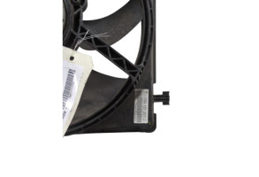 Moto ventilateur radiateur VOLKSWAGEN UP Photo n°4