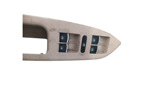 Interrupteur de leve vitre avant gauche VOLKSWAGEN TOURAN 2 Photo n°2