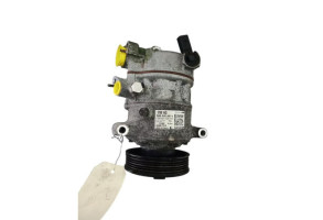 Compresseur clim VOLKSWAGEN POLO 5 Photo n°1