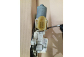 Leve vitre electrique avant gauche BMW SERIE 1 E87 Photo n°1