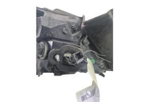 Feu arriere principal droit (feux) PEUGEOT 308 2 Photo n°4