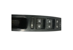 Interrupteur de leve vitre avant gauche RENAULT MEGANE 3 Photo n°1