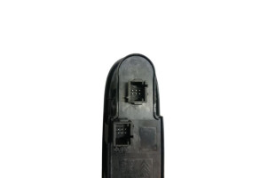 Interrupteur de leve vitre avant gauche PEUGEOT 308 1 Photo n°1