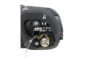 Feu arriere secondaire droit (feux) VOLKSWAGEN GOLF 6 Photo n°6