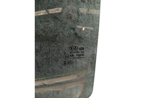 Vitre arriere gauche KIA STONIC Photo n°2