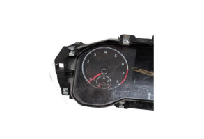 Compteur VOLKSWAGEN POLO 6 Photo n°9