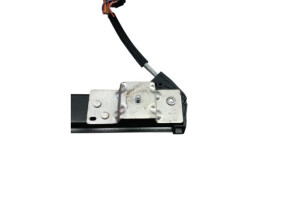 Leve vitre electrique arriere gauche VOLKSWAGEN POLO 6 Photo n°2