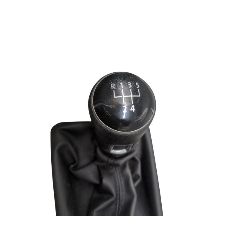 Pommeau de vitesses VOLKSWAGEN POLO 6 Photo n°1