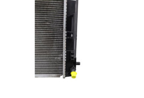 Radiateur eau TOYOTA YARIS 2 Photo n°1