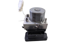 Bloc ABS (freins anti-blocage) VOLKSWAGEN POLO 5 Photo n°6