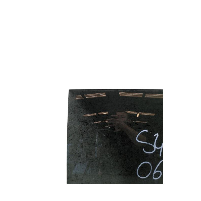 Vitre arriere gauche VOLKSWAGEN TOURAN 2 Photo n°1