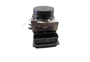 Bloc ABS (freins anti-blocage) VOLKSWAGEN POLO 5 Photo n°5