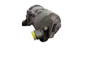 Compresseur clim VOLKSWAGEN UP Photo n°4