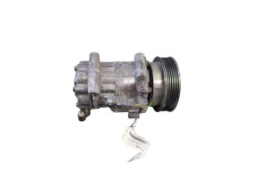 Compresseur clim RENAULT TWINGO 2 Photo n°2