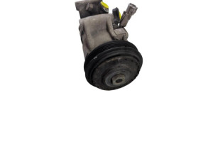 Compresseur clim TOYOTA YARIS 3 Photo n°6