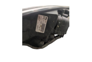 Optique avant principal droit (feux)(phare) PEUGEOT 107 Photo n°4